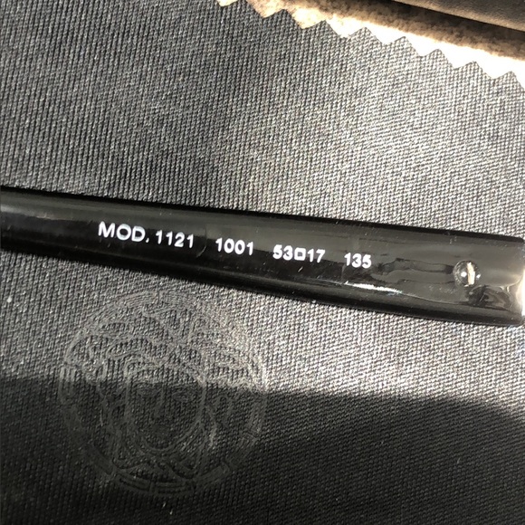 VERSACE Glasswear (Frame For Sale) Made In Italy - Picture 8 of 11